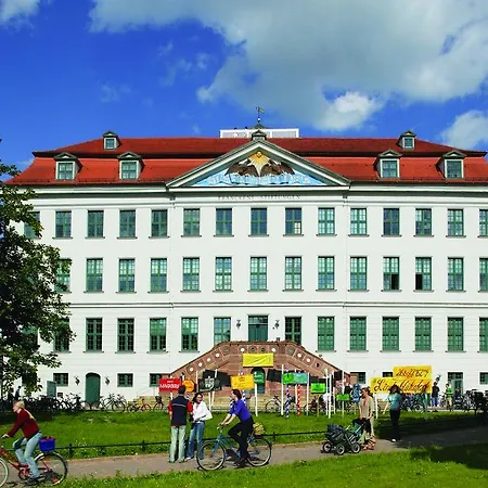 Maritim Halle