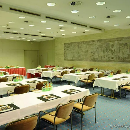 Maritim Halle Hotel 4*