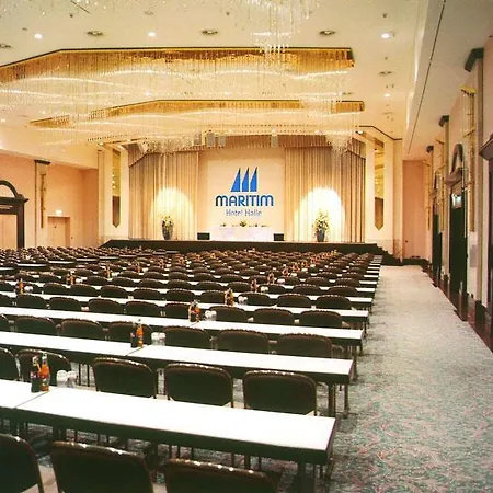 Maritim Halle Hotel 4*